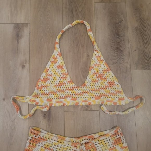 Yellow Orange White Crochet Knit Shorts and Halter Top Set - Picture 3 of 5